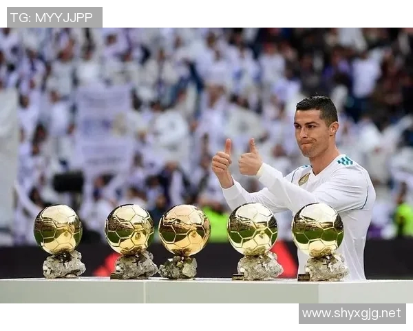 全球足球历史最强十几位球星盘点 超越时代的传奇人物与辉煌瞬间