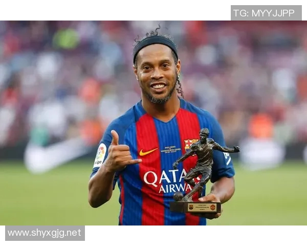 足球场上的十位传奇巨星他们的光辉历程与不朽足迹